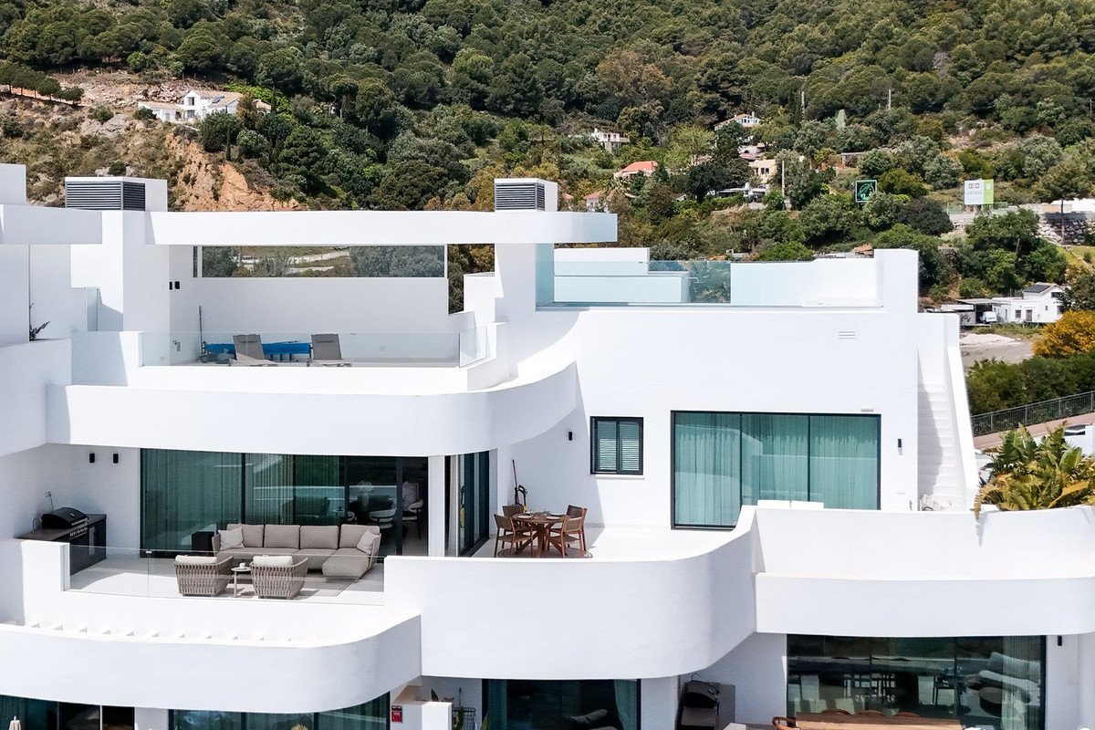 3 Bed Penthouse in Marbella in Marbella, Penthouse