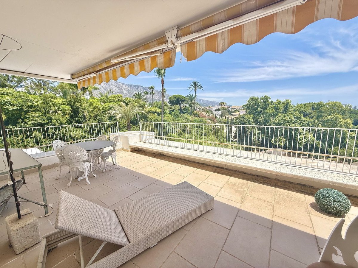 5 Bed Penthouse in Marbella in Marbella, Penthouse