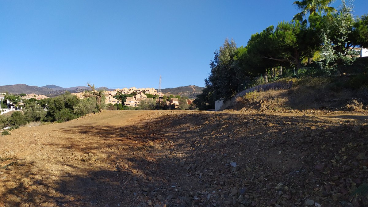 Land in Marbella v Marbella, Pozemek