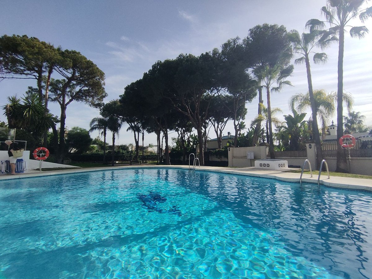 2 Bed Leilighet i første etasje in Puerto Banús i Puerto Banús, Leilighet