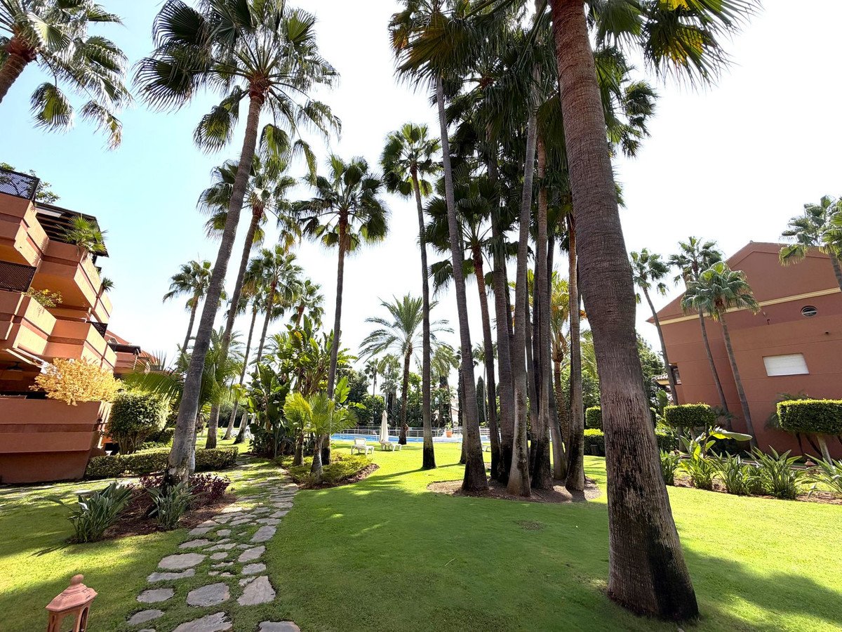 2 Bed Ground Floor Apartment in Puerto Banús in Puerto Banús, Apartment