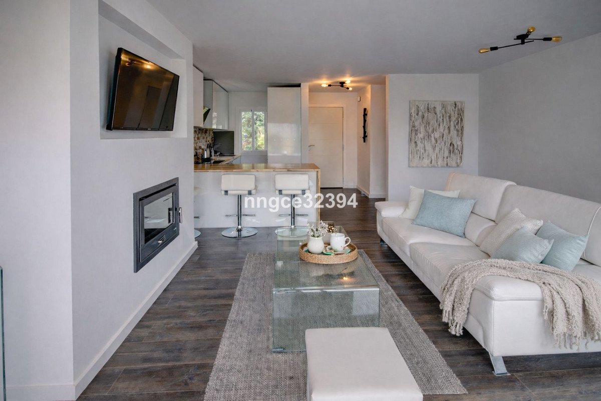 3 Bed شقة في الطابق العلوي in Puerto Banús في Puerto Banús, شقة