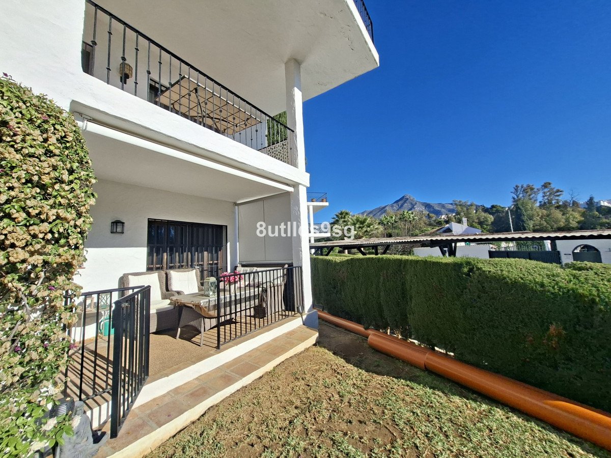 3 Bed شقة في الطابق الأرضي in Nueva Andalucía في Nueva Andalucía, شقة