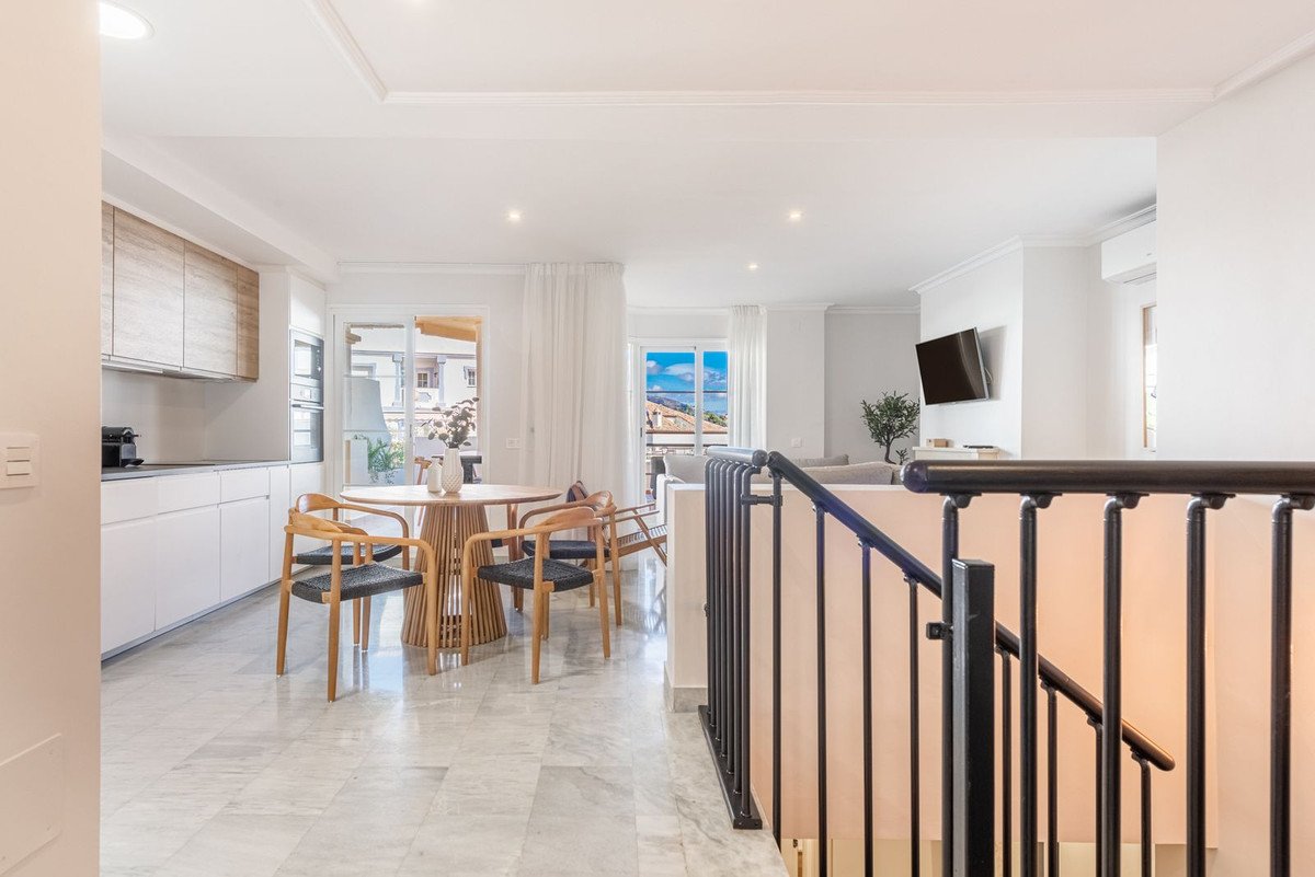 3 Bed Duplex in Nueva Andalucía
