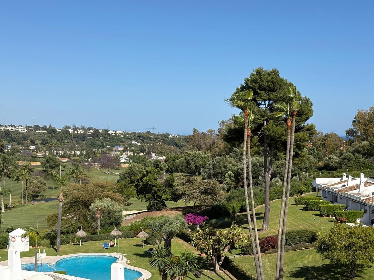 3 Bed بنتهاوس Duplex in Nueva Andalucía في Nueva Andalucía, بنتهاوس دوبلكس
