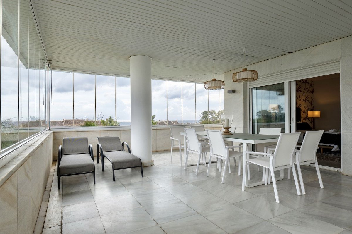 3 Bed بنتهاوس in Puerto Banús في Puerto Banús, بنتهاوس