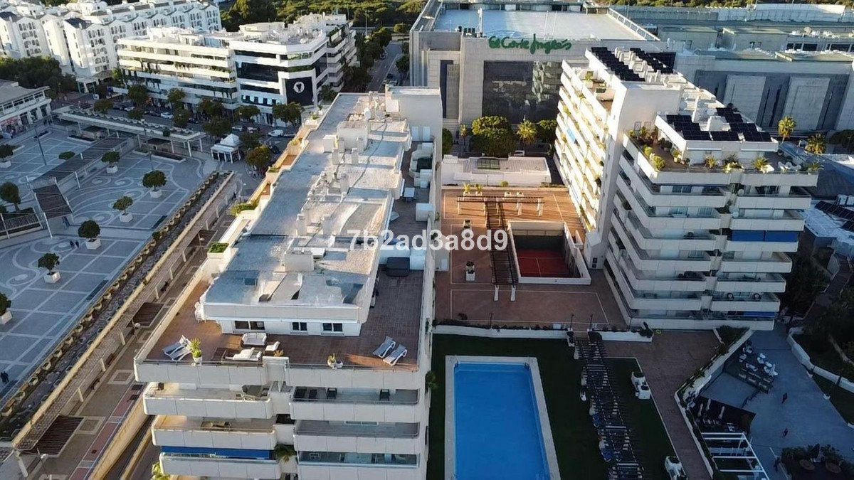 3 Bed بنتهاوس in Puerto Banús في Puerto Banús, بنتهاوس