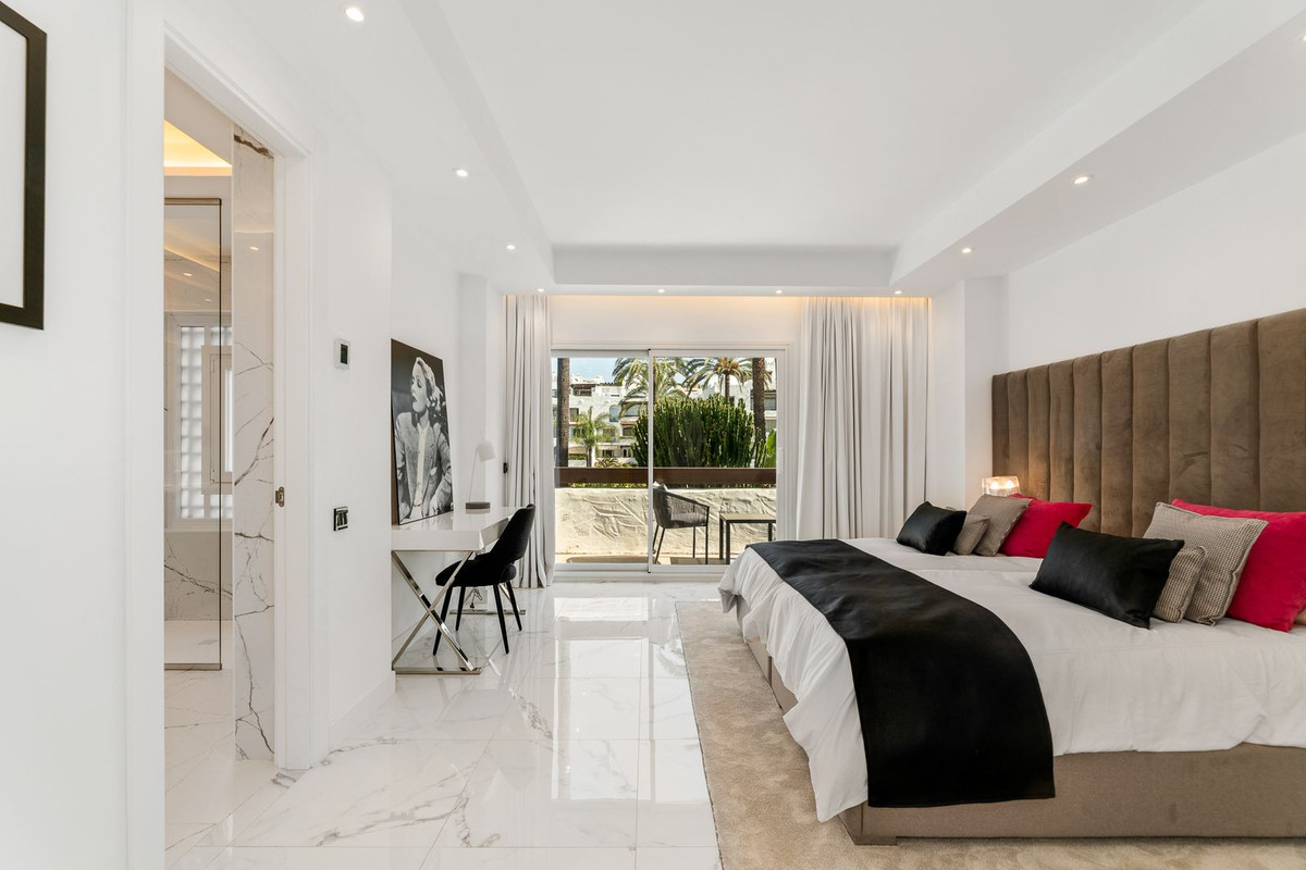 4 Bed بنتهاوس Duplex in Puerto Banús في Puerto Banús, دوبلكس بنتهاوس