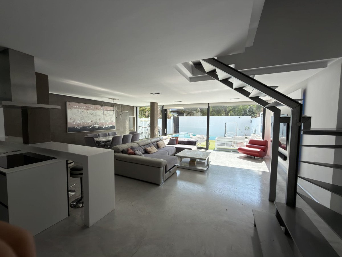 02 photo
