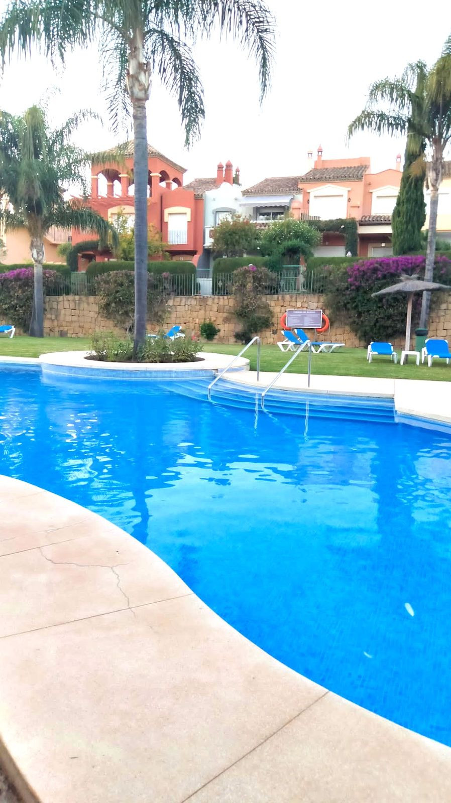 5 Bed منزل شبه منفصل in Puerto Banús في Puerto Banús, منزل شبه منفصل
