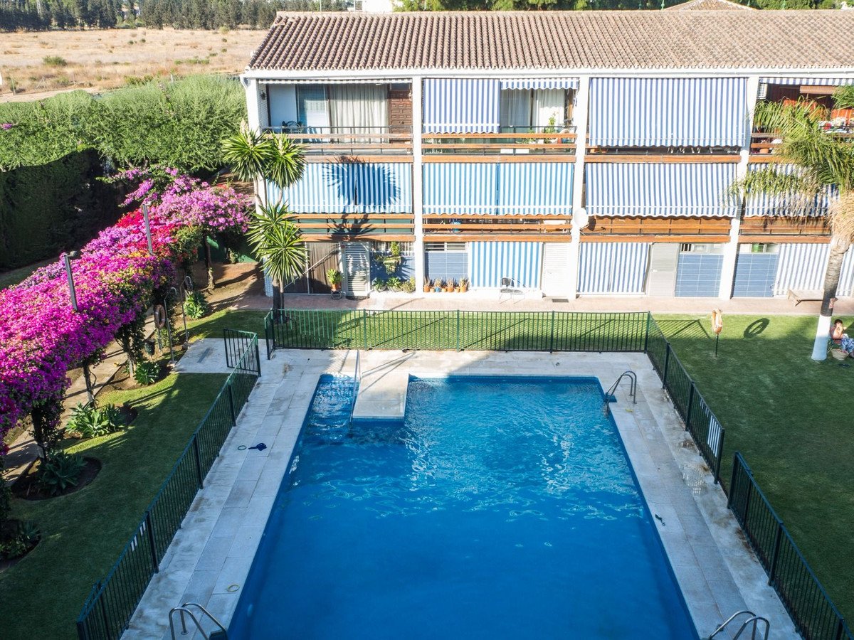 1 Bed Middle Floor Apartment in San Pedro de Alcántara in San Pedro de Alcántara, Apartment