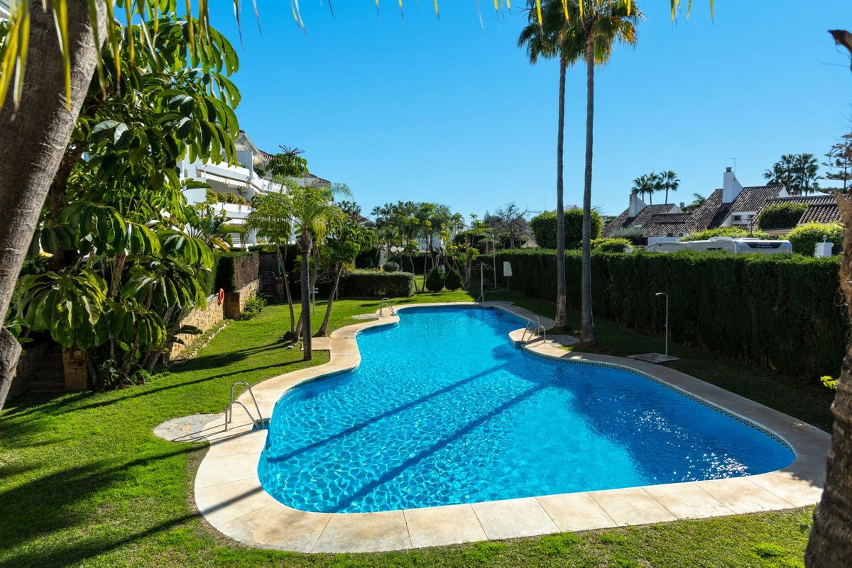 2 Bed Ground Floor Apartment in San Pedro de Alcántara in San Pedro de Alcántara — Apartment