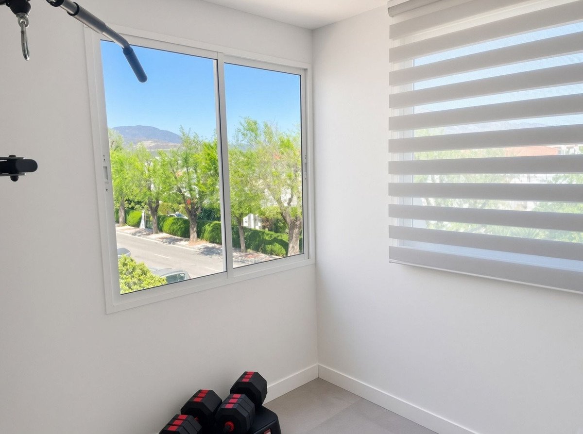 3 Bed Middle Floor Apartment in San Pedro de Alcántara in San Pedro de Alcántara, Apartment