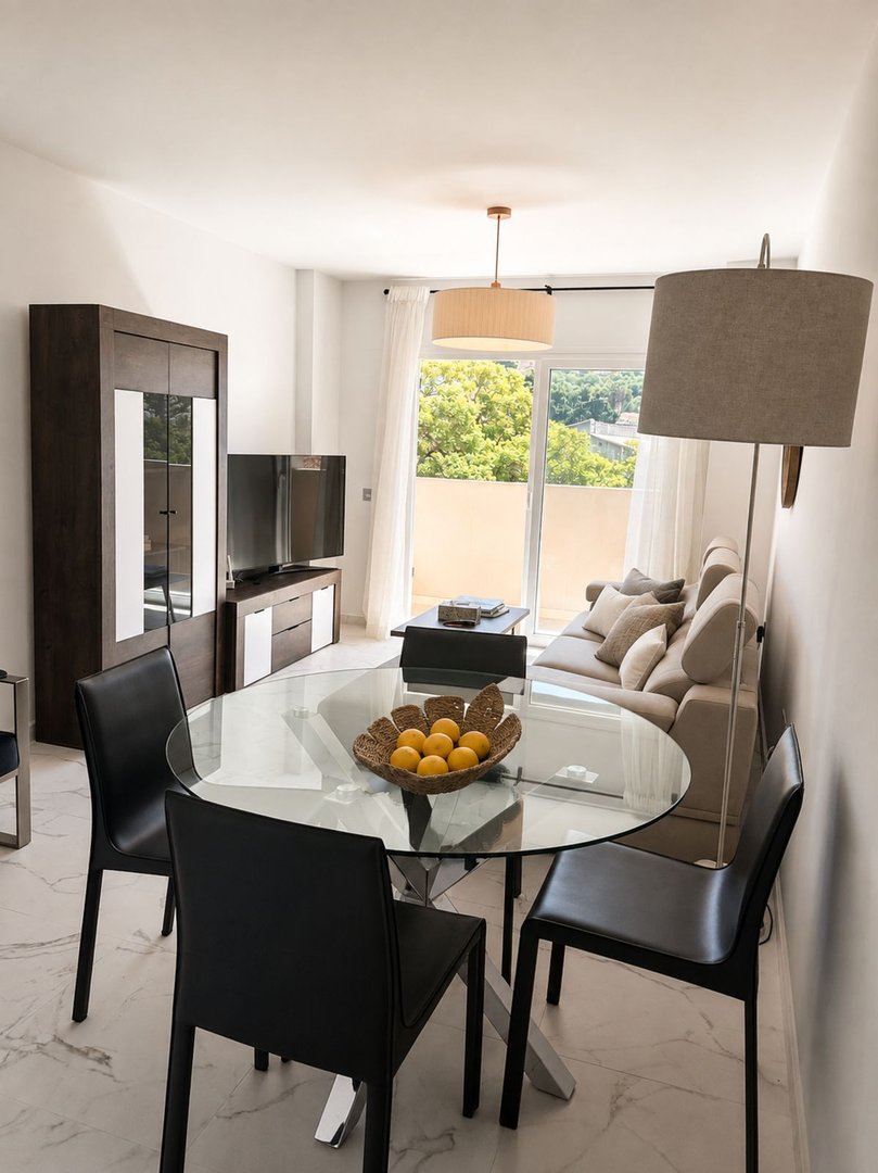 3 Bed Middle Floor Apartment in San Pedro de Alcántara in San Pedro de Alcántara, Apartment