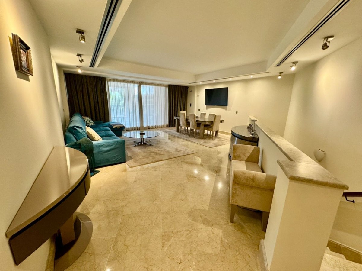 3 Bed شقة في الطابق الأرضي in San Pedro de Alcántara في San Pedro de Alcántara, شقة