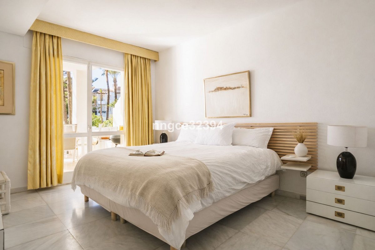 4 Bed شقة في الطابق الأرضي in San Pedro de Alcántara في San Pedro de Alcántara, شقة
