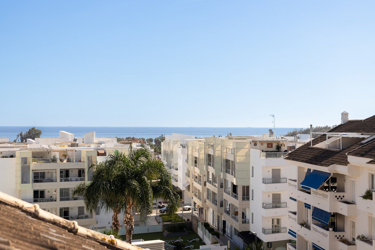4 Bed Penthouse Duplex in San Pedro de Alcántara