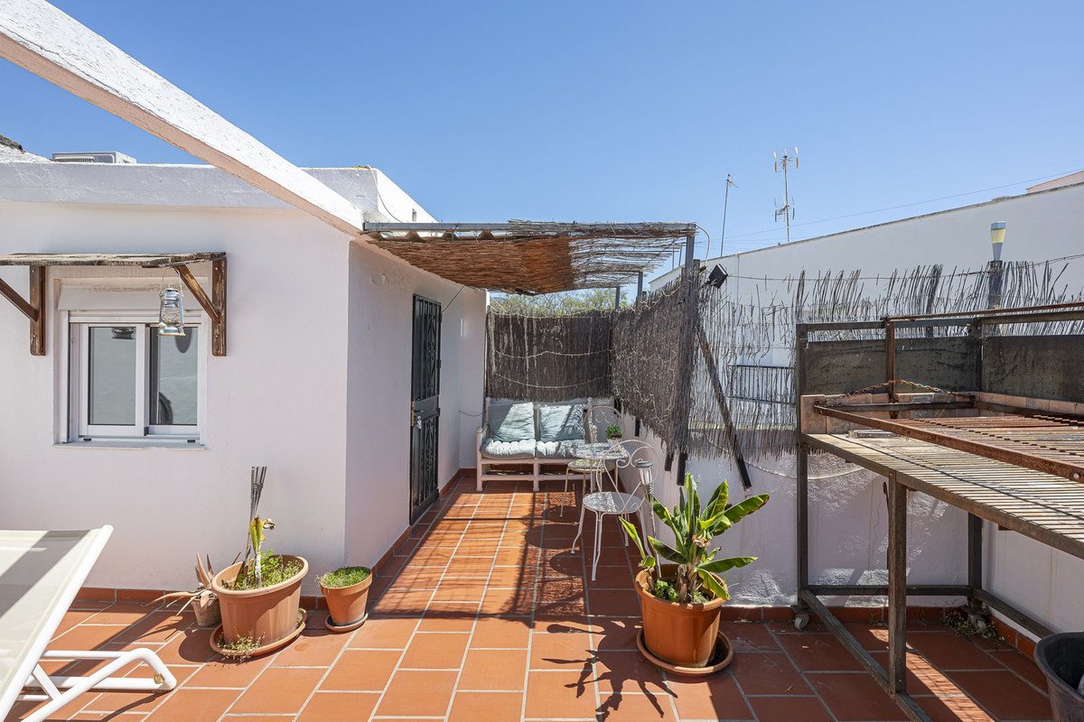 6 Bed بنتهاوس in San Pedro de Alcántara في San Pedro de Alcántara, بنتهاوس