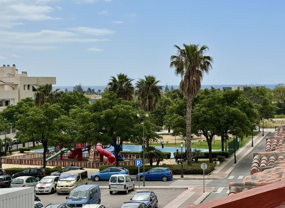 2 Bed Rijtjeshuis in San Pedro de Alcántara in San Pedro de Alcántara, Woning