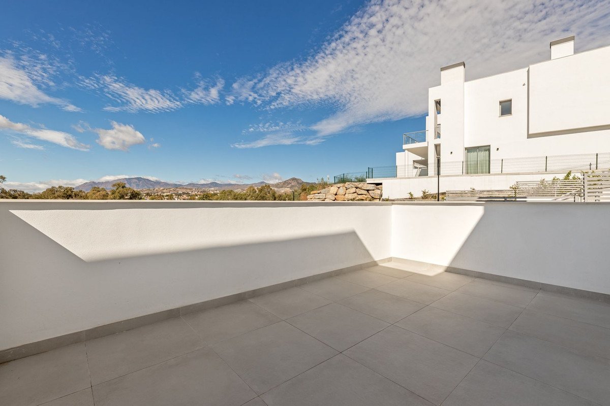 4 Bed منزل شبه منفصل in San Pedro de Alcántara في San Pedro de Alcántara, 