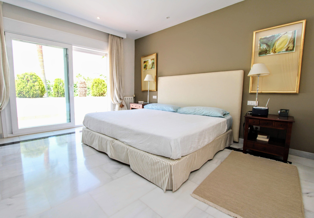 22 photo
