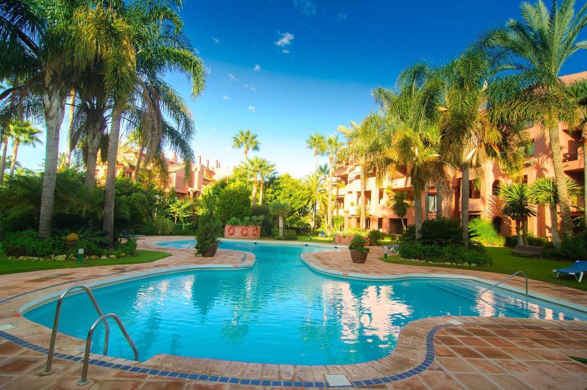3 Bed Middle Floor Apartment in El Rosario in El Rosario, 
