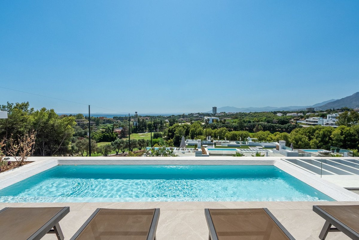 2 Bed Penthouse Duplex in Santa Clara in Santa Clara, Penthouse Duplex