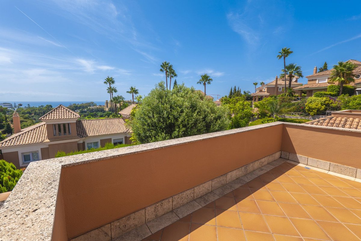 3 Bed Semi-Detached House in Santa Clara in Santa Clara, Semi-Detached House