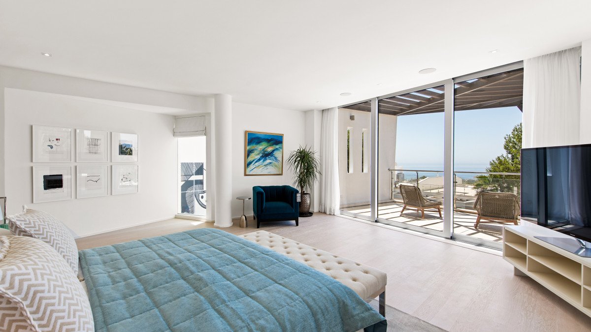 10 photo