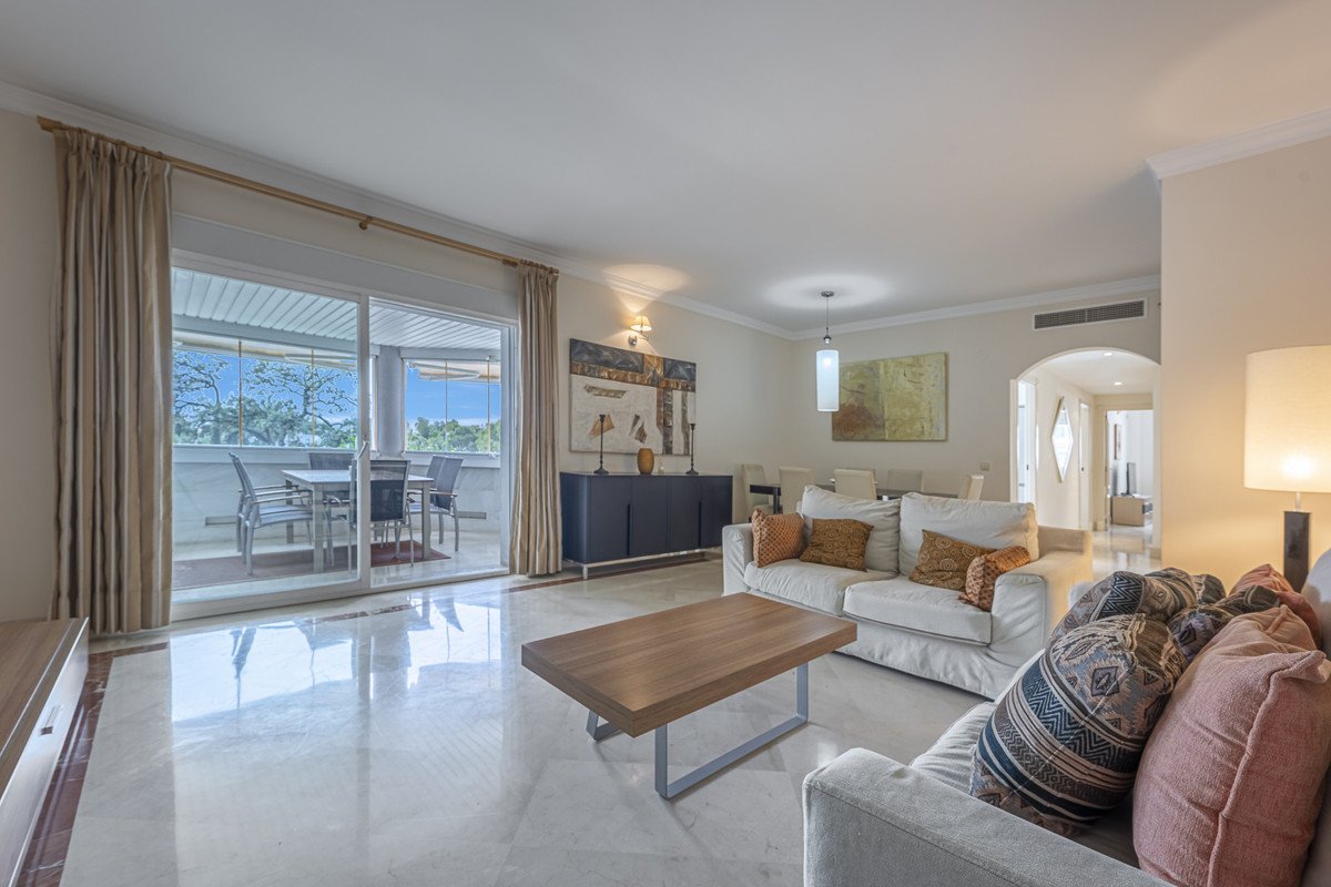2 Bed شقة في الطابق الأوسط in The Golden Mile في The Golden Mile, شقة