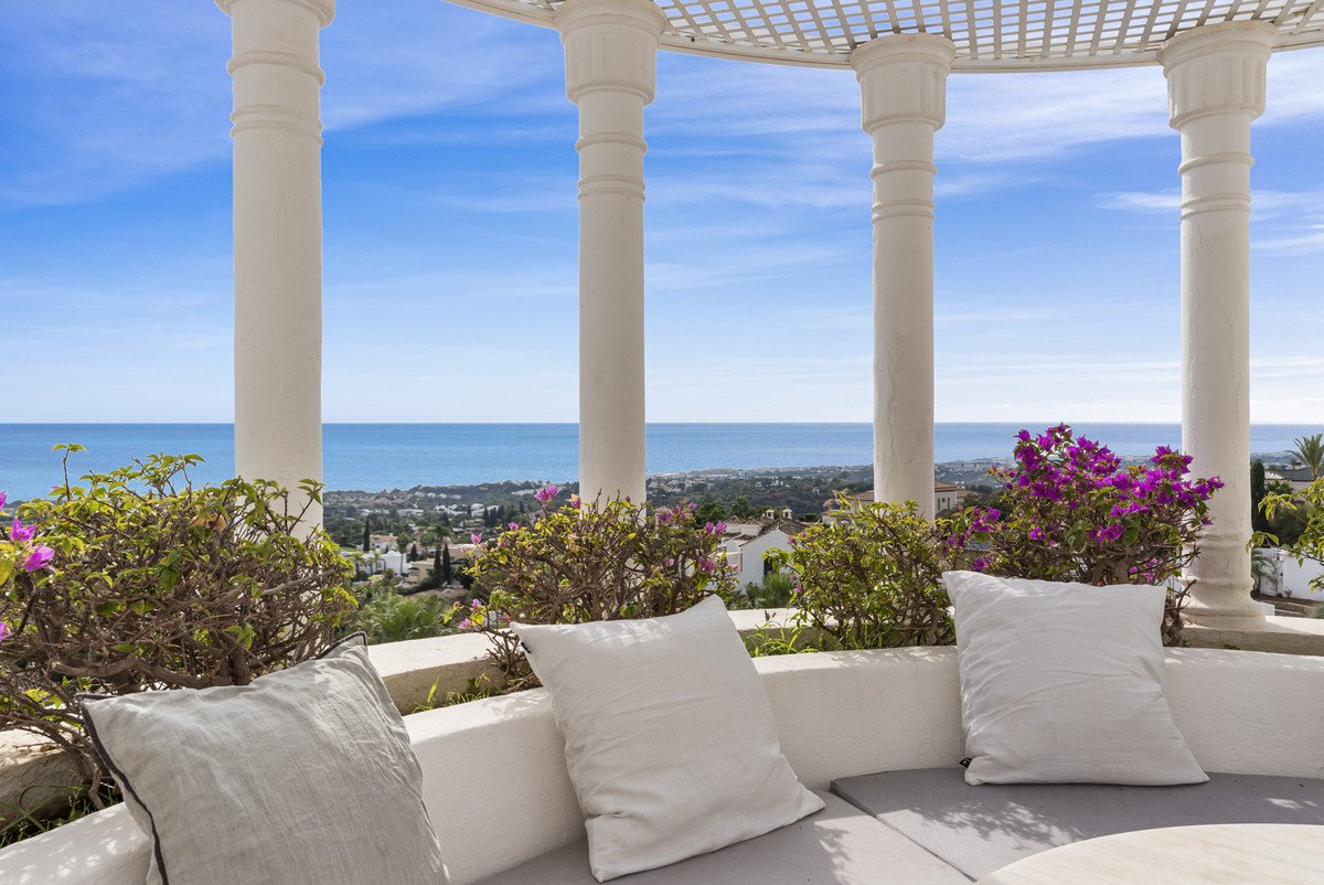 3 Bed Penthouse Duplex in The Golden Mile in The Golden Mile, Duplex Penthouse