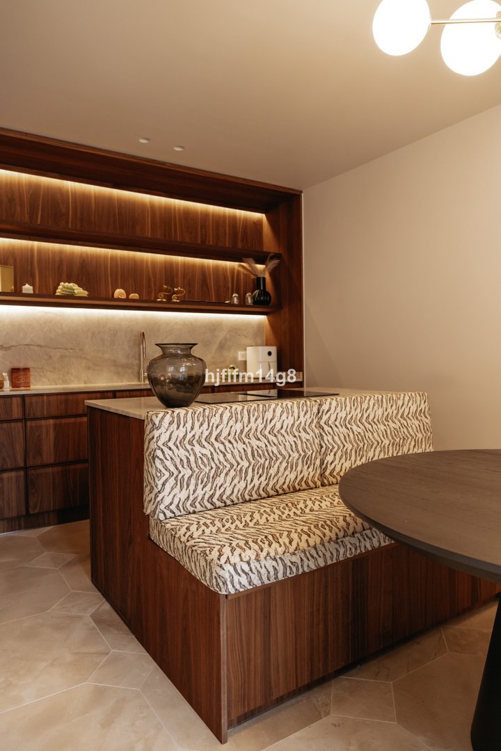 26 photo