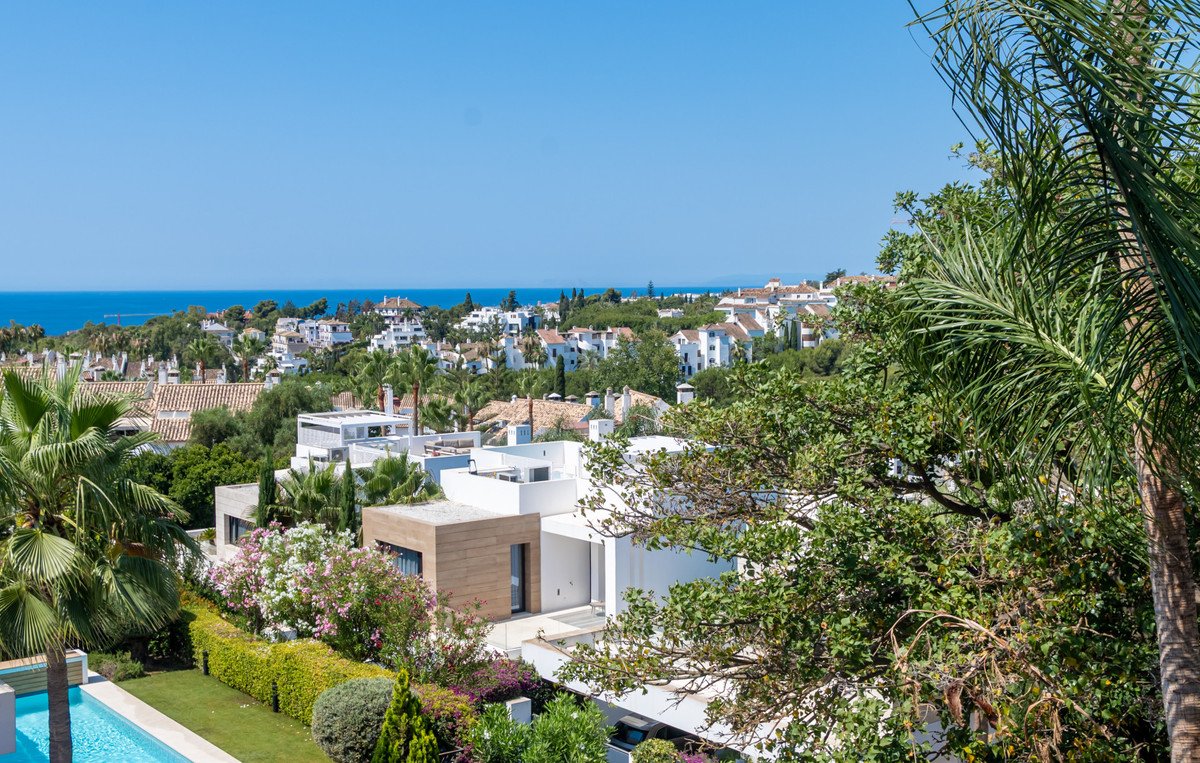 4 Bed بيت مدينة in The Golden Mile في The Golden Mile, تاون هاوس