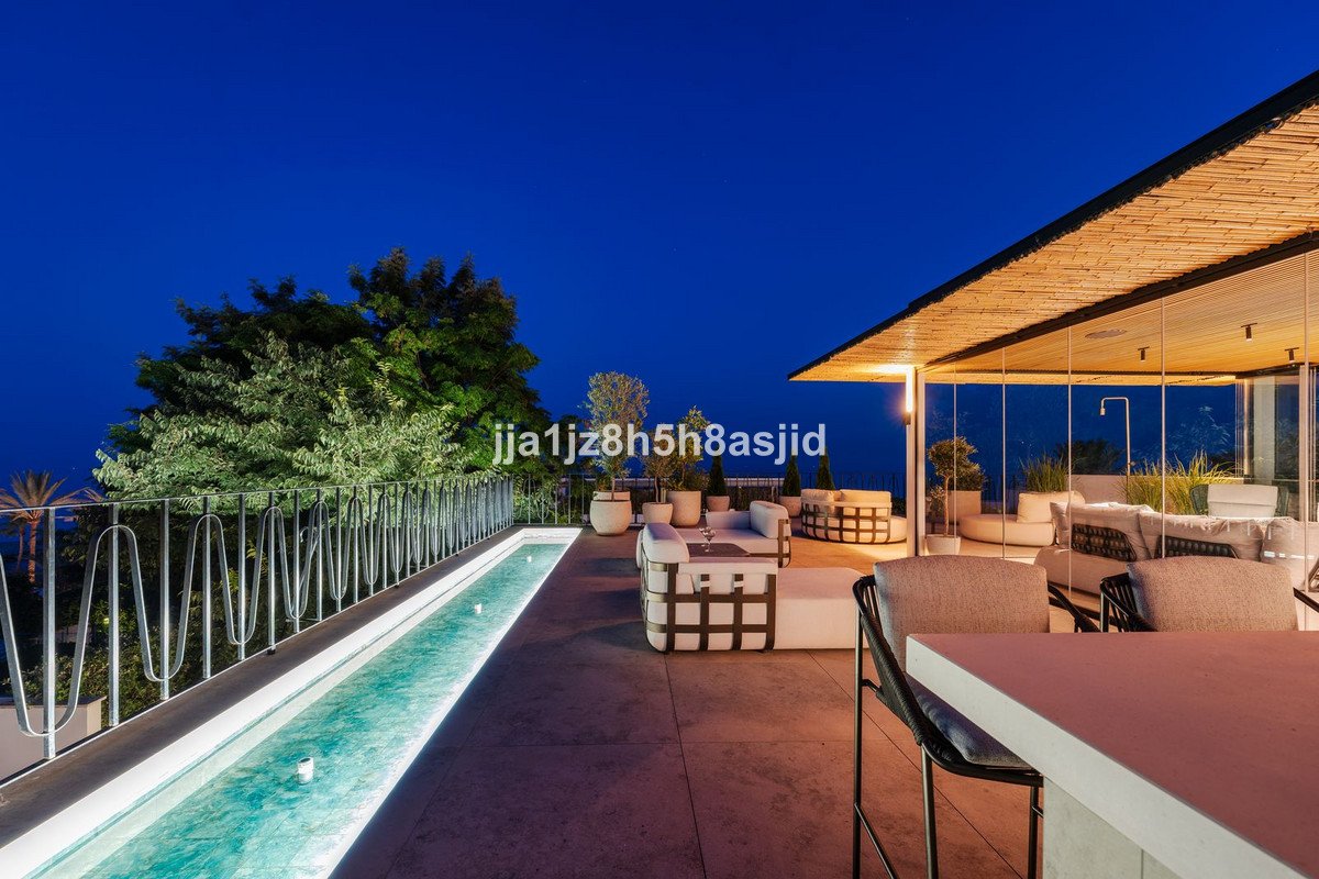 4 Bed Detached Villa in The Golden Mile in The Golden Mile, Detached Villa