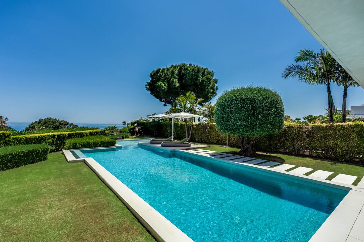 5 Bed فيلا مستقلة in The Golden Mile في The Golden Mile, فيلا منفصلة