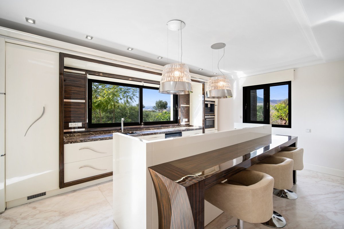 6 Bed فيلا مستقلة in The Golden Mile في The Golden Mile, فيلا منفصلة