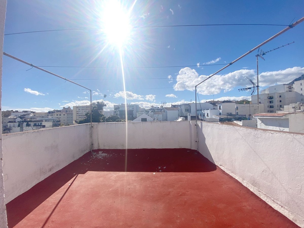4 Bed Řadový dům in Marbella v Marbella, Řadový dům