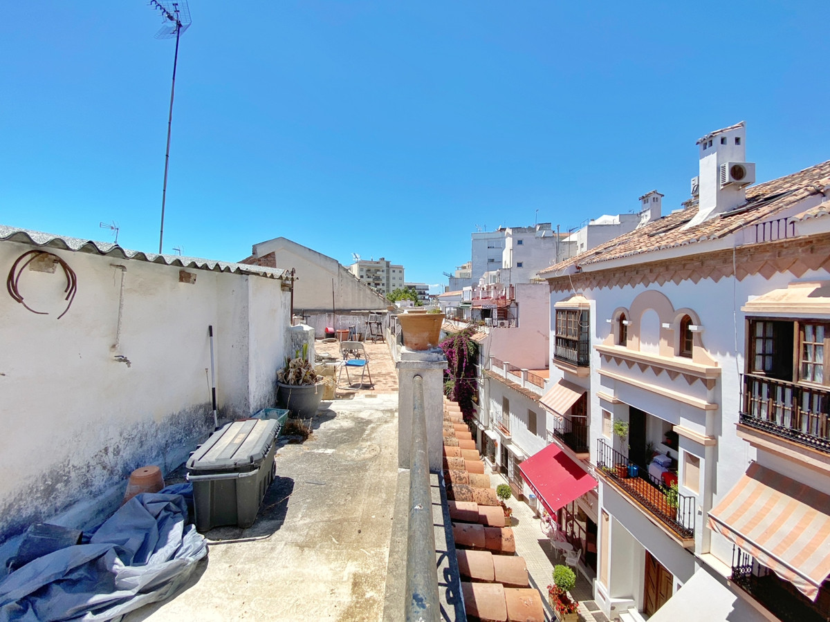 4 Bed Řadový dům in Marbella v Marbella, Řadový dům