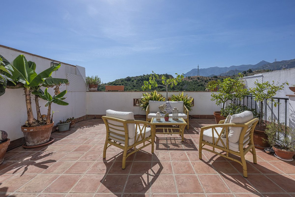 4 Bed Townhouse in Marbella in Marbella, Townhouse