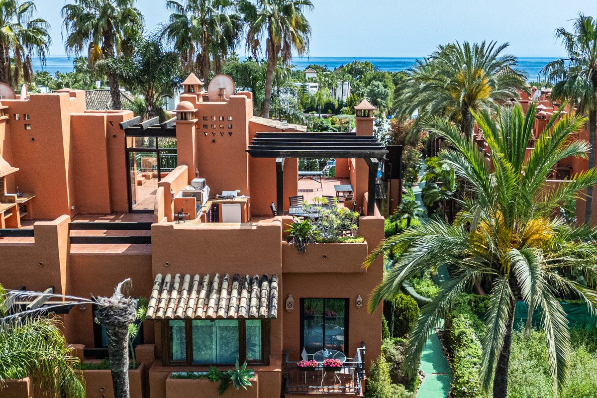 5 Bed Townhouse in Marbella in Marbella, Townhouse