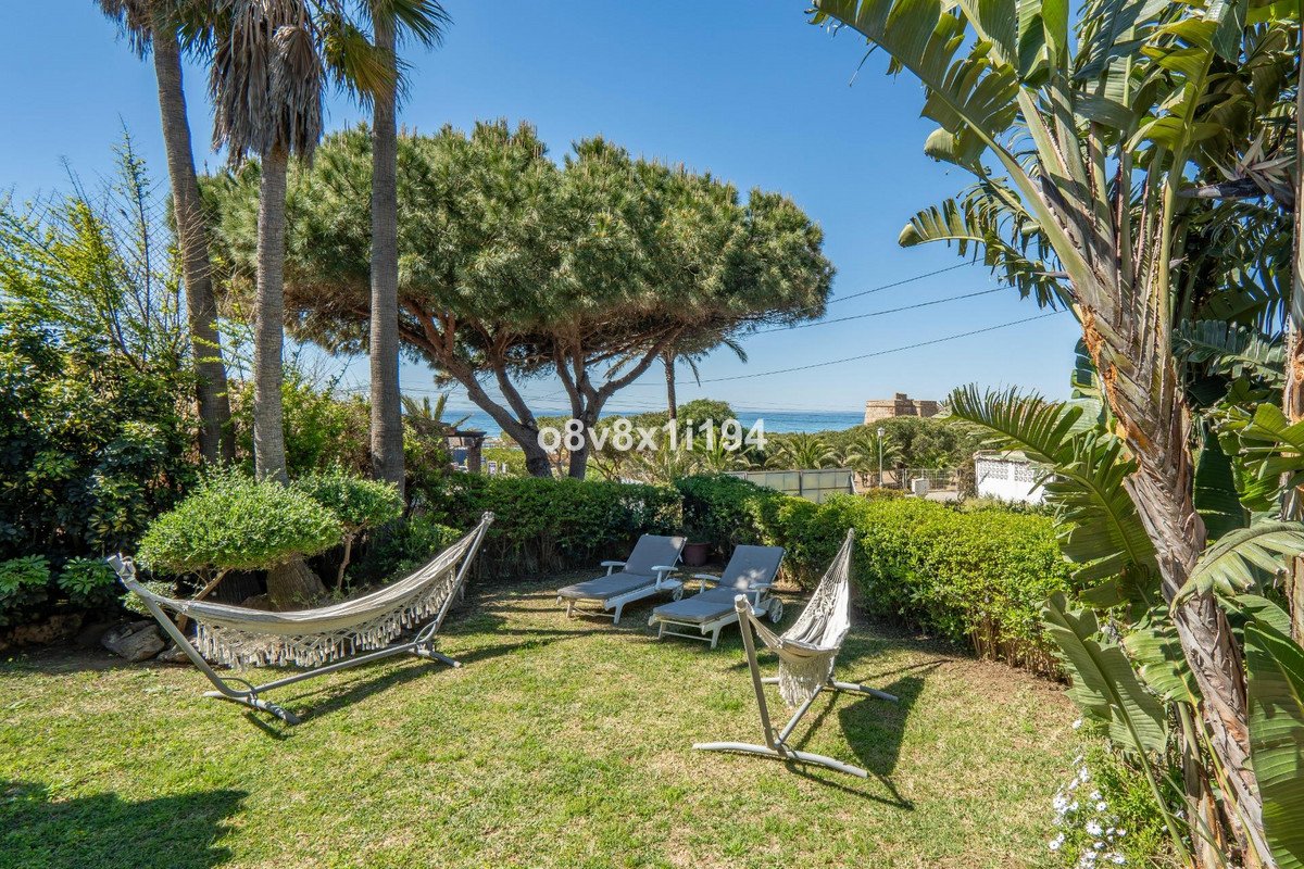 2 Bed Detached Villa in Marbella in Marbella, Detached Villa