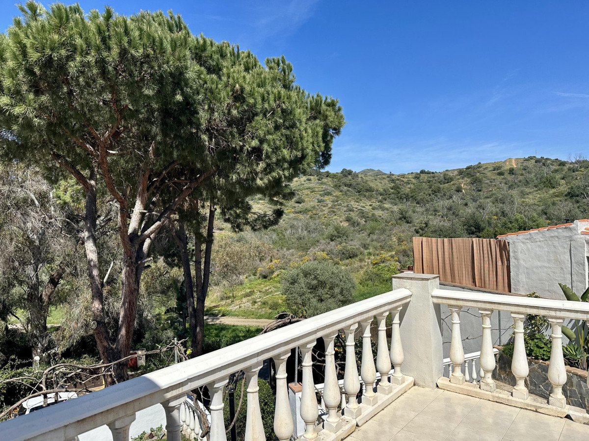 3 Bed Detached Villa in Marbella in Marbella, Detached Villa