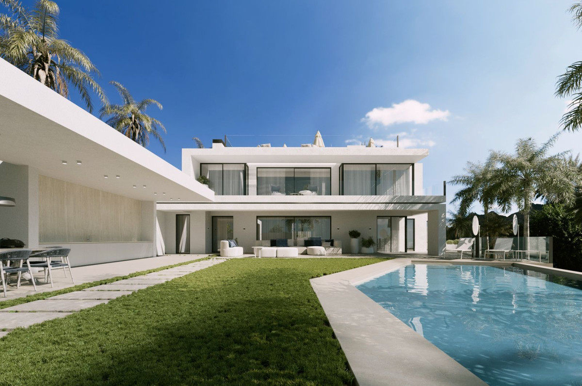 6 Bed Vrijstaande Villa in Marbella in Marbella, Vrijstaande Villa
