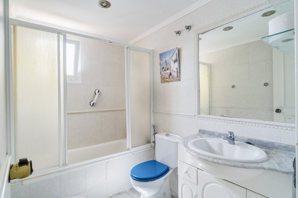 2 Bed Middle Floor Apartment in Mijas Costa in Mijas Costa — Apartment
