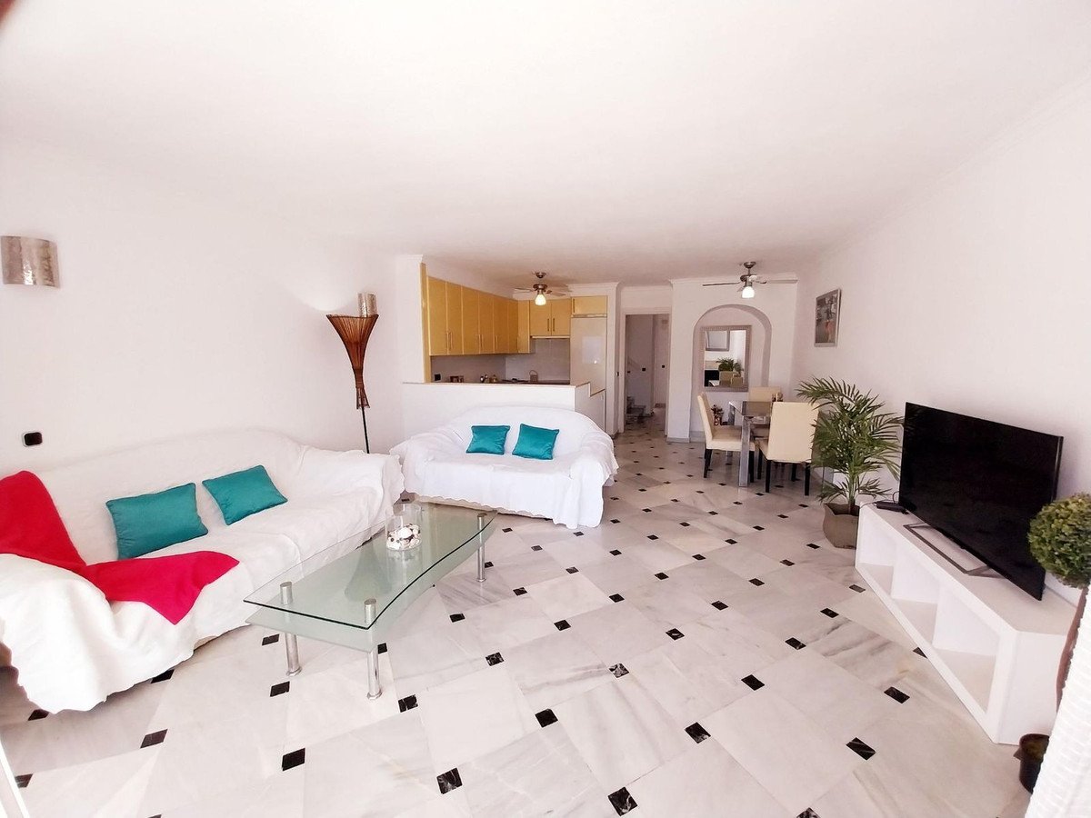 4 Bed Townhouse in Mijas Costa in Mijas Costa — Townhouse