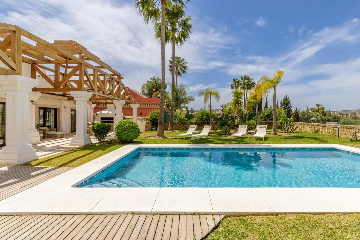 5 Bed Detached Villa in Mijas Golf في Mijas Golf — فيلا منفصلة