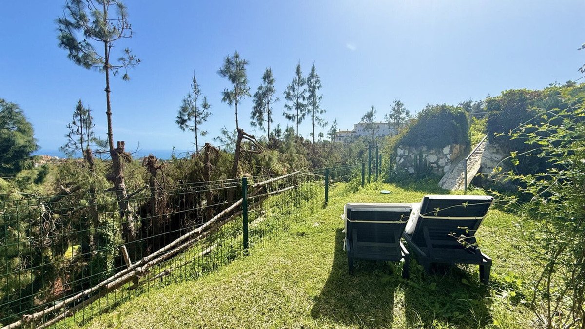 3 Bed Ground Floor Apartment in Calahonda in Calahonda, Apartment