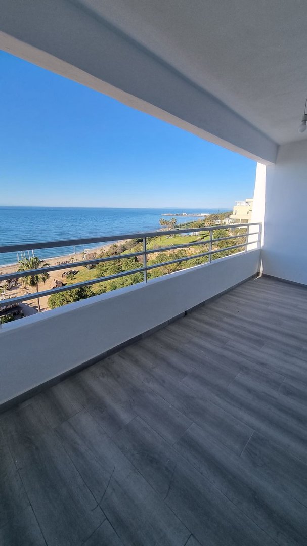Top Floor Studio in Calahonda in Calahonda — Top Floor Studio
