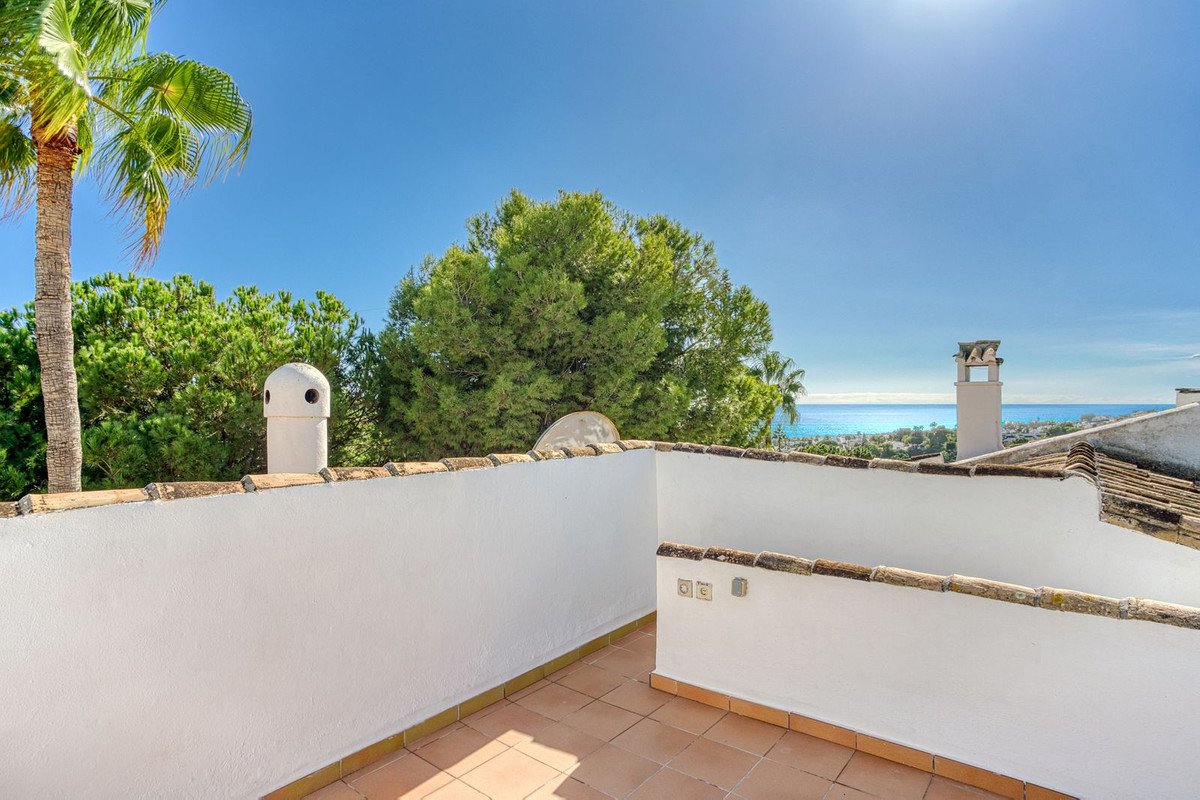 3 Bed بيت مدينة in Calahonda في Calahonda, 