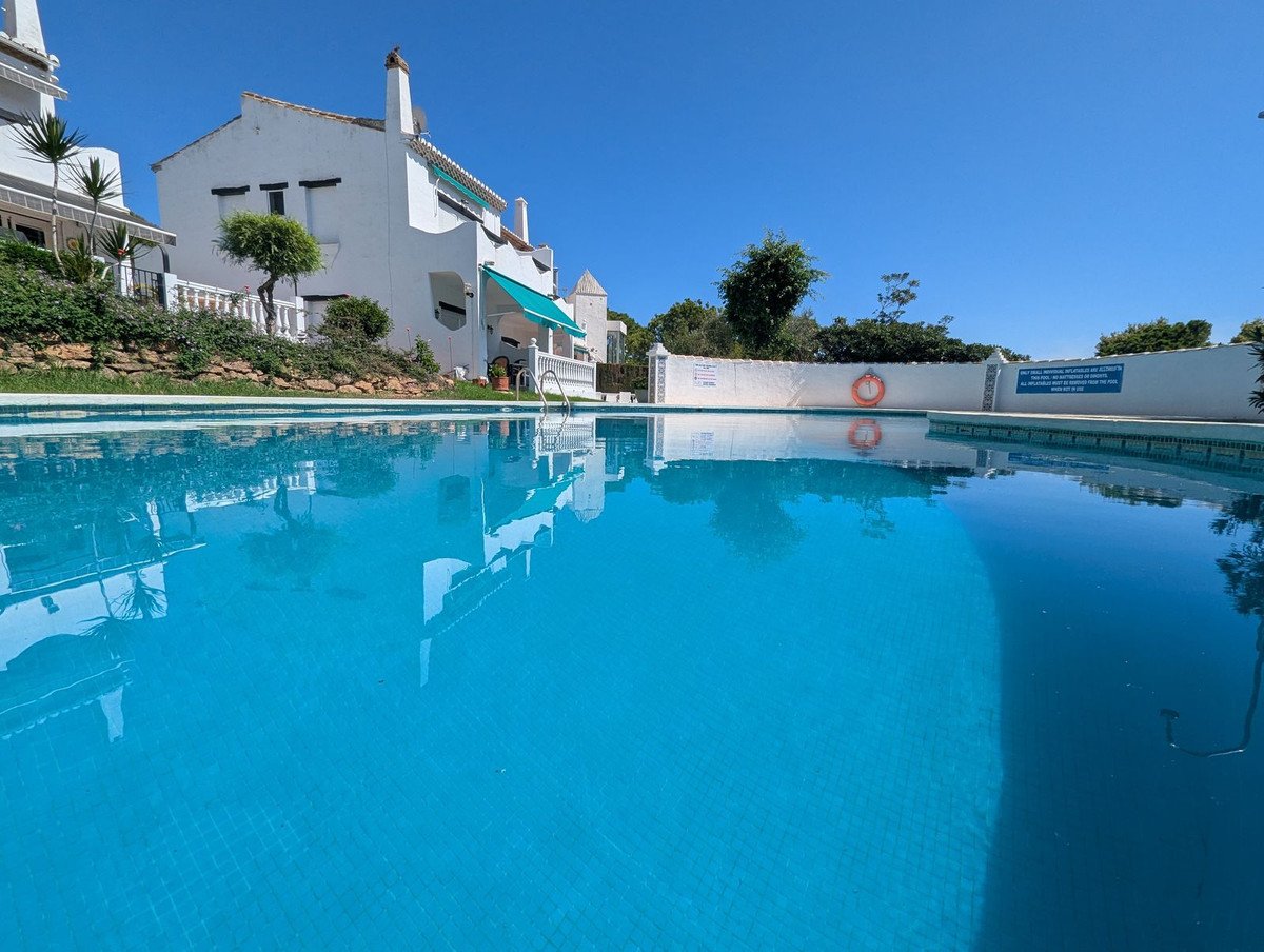 3 Bed Townhouse in Calahonda in Calahonda, Townhouse